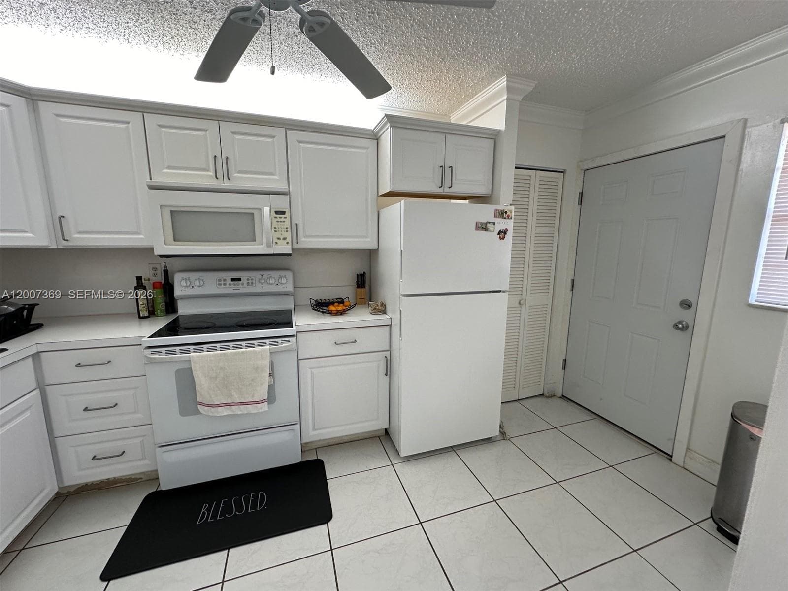 1750 NE 191st St # 1, Miami FL 33179 photo 2