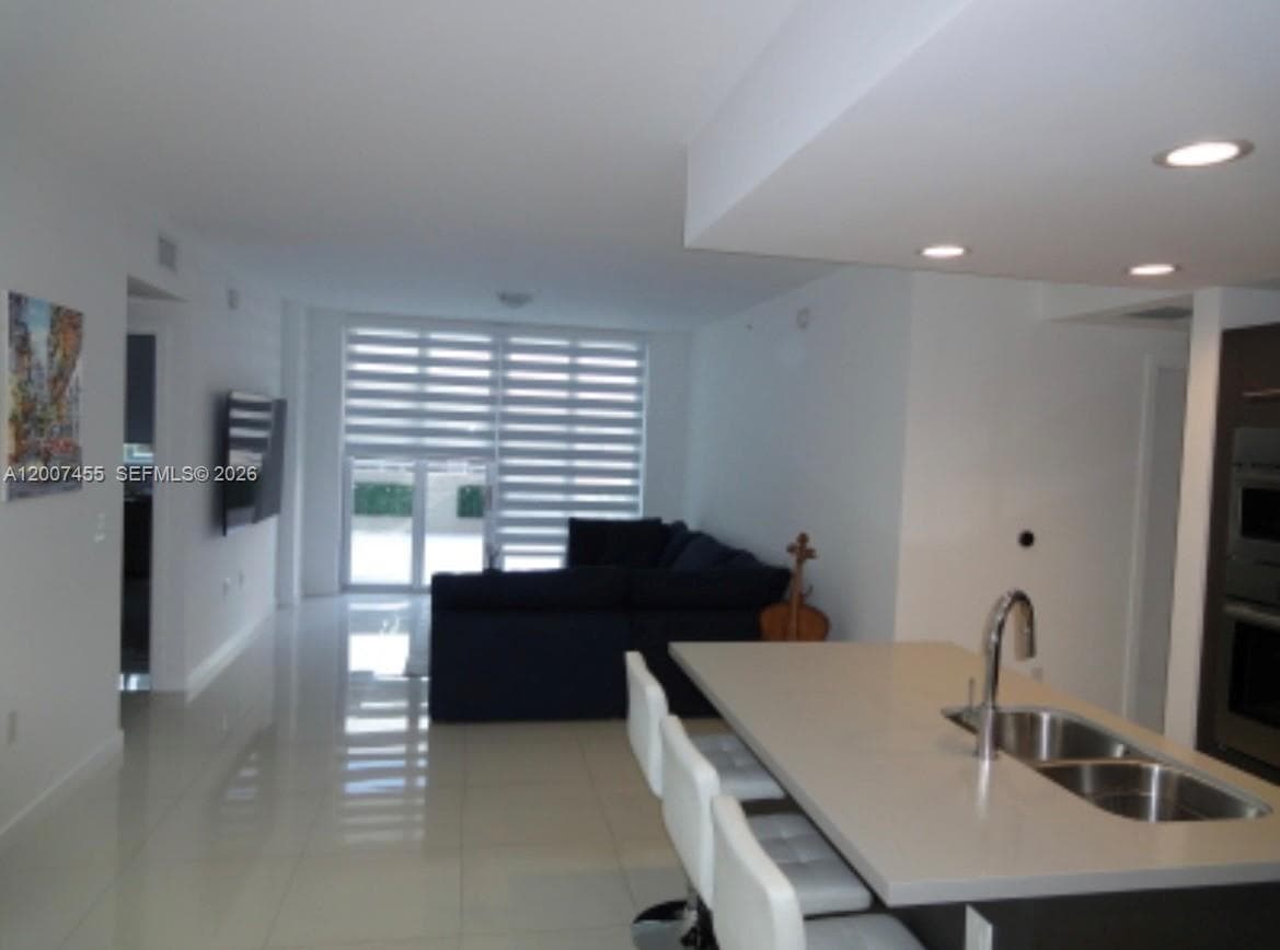 7825 NW 107th Ave # 221, Doral FL 33178 photo 2
