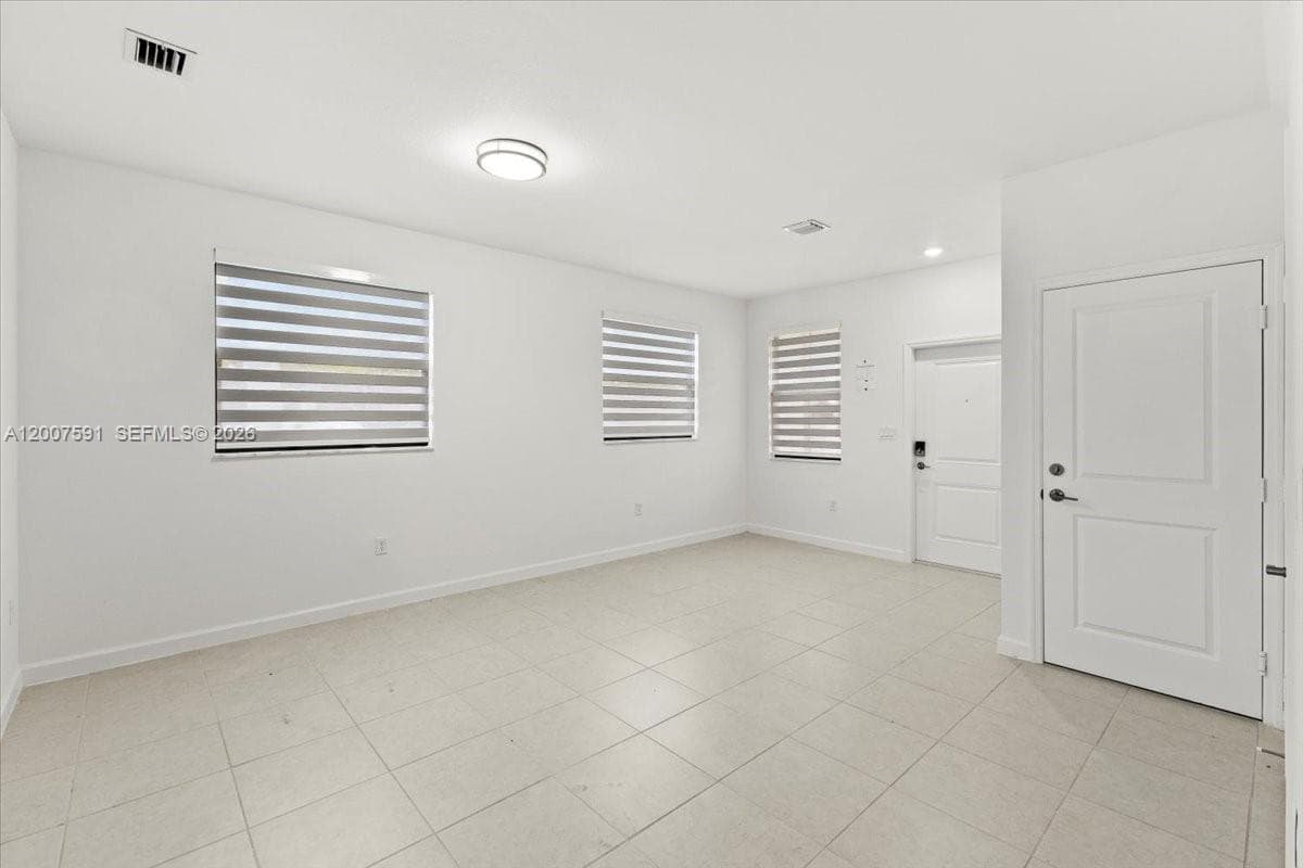 23210 SW 133rd Ct, Miami FL 33032 photo 4