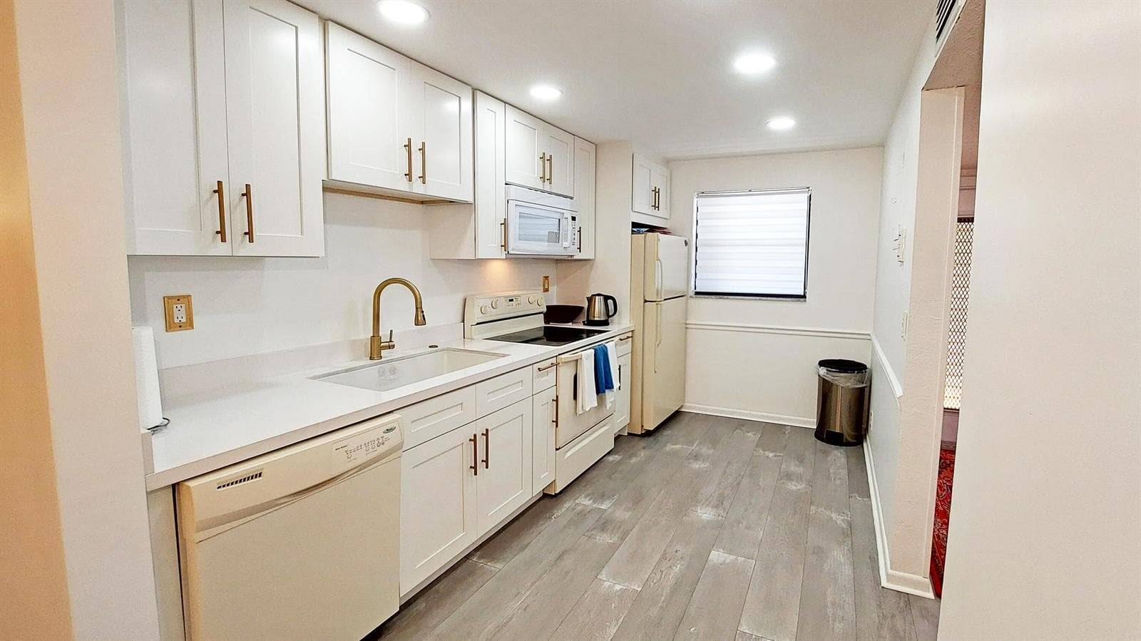 367 S Federal Highway # C221, Deerfield Beach FL 33441 photo 2