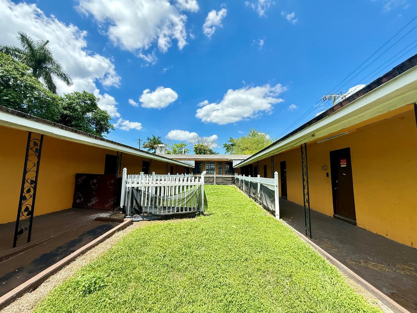 601 W Canal St Street N, Belle Glade FL 33430 photo 3
