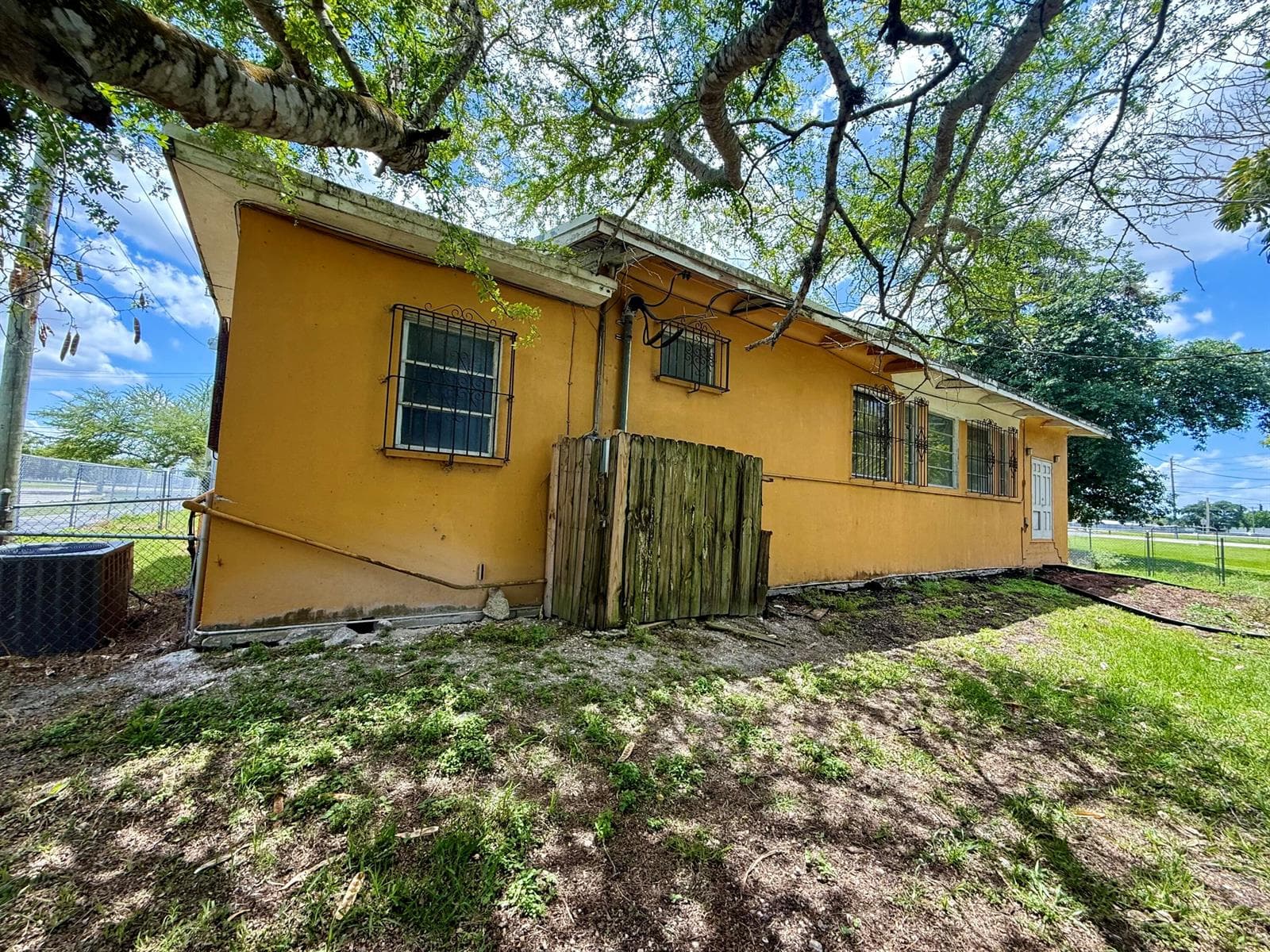 601 W Canal St Street N, Belle Glade FL 33430 photo 4
