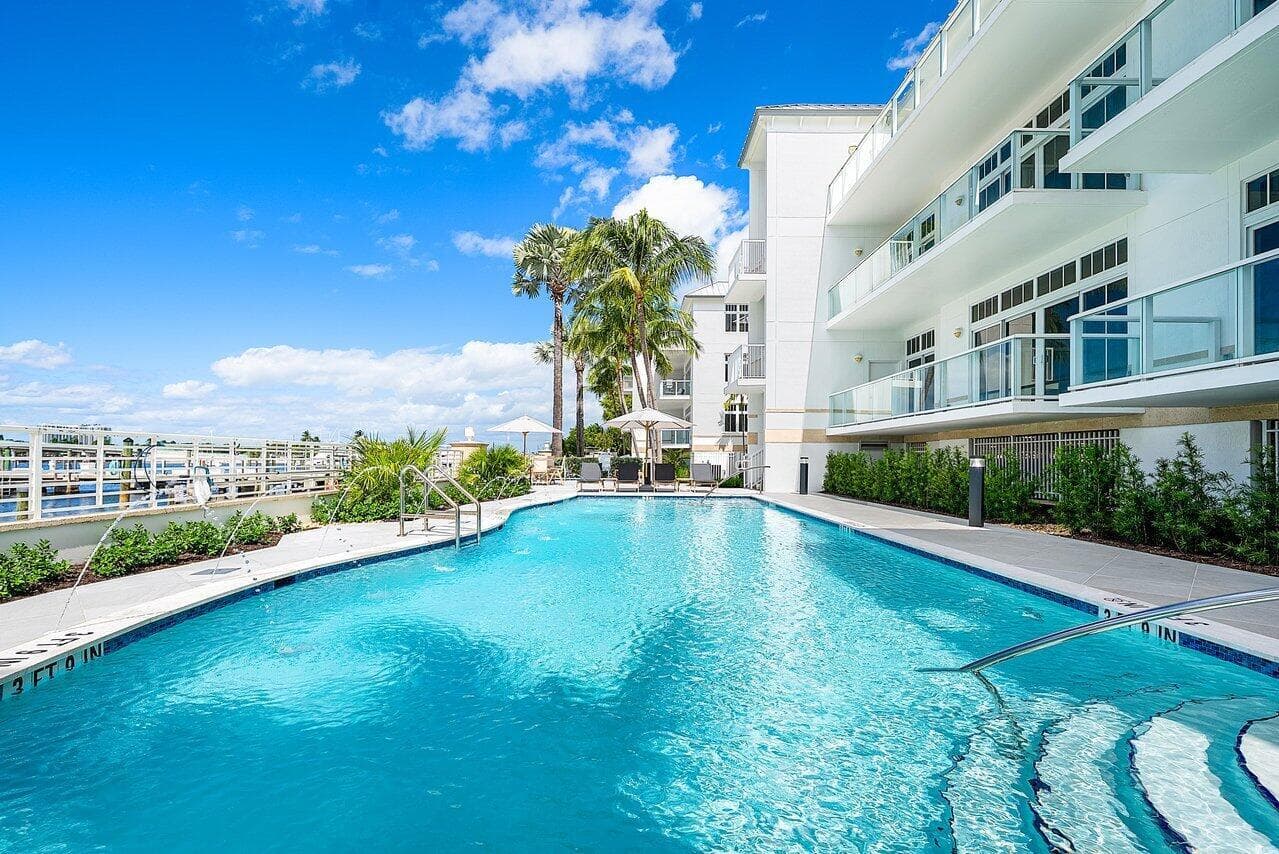 180 Lake Drive # 2103, Palm Beach Shores FL 33404 photo 2