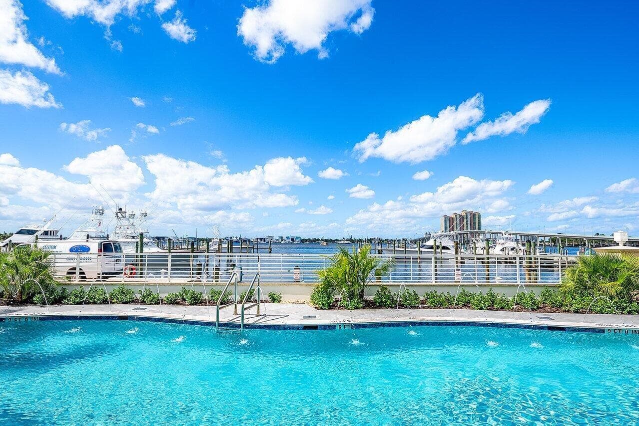 180 Lake Drive # 2103, Palm Beach Shores FL 33404 photo 3