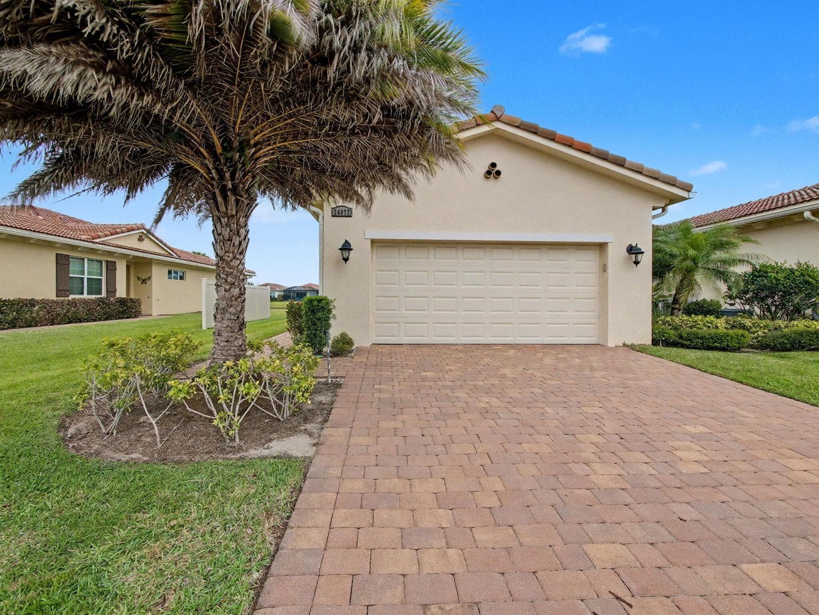24072 SW Firenze Way, Port St. Lucie FL 34986 photo 2