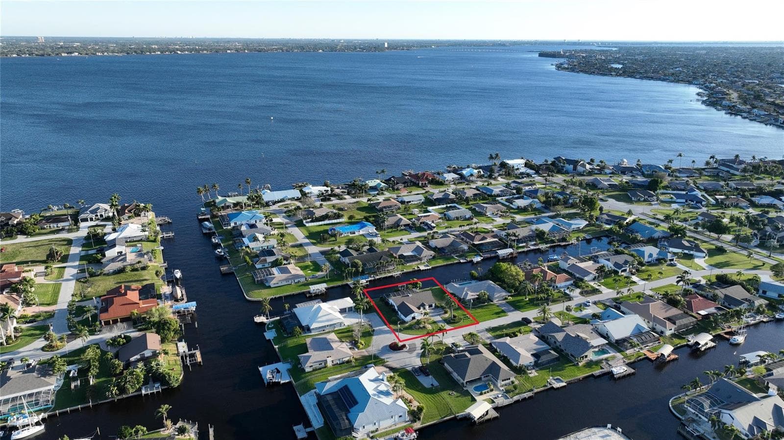 2328 SE 27th Street, Cape Coral FL 33904 photo 2