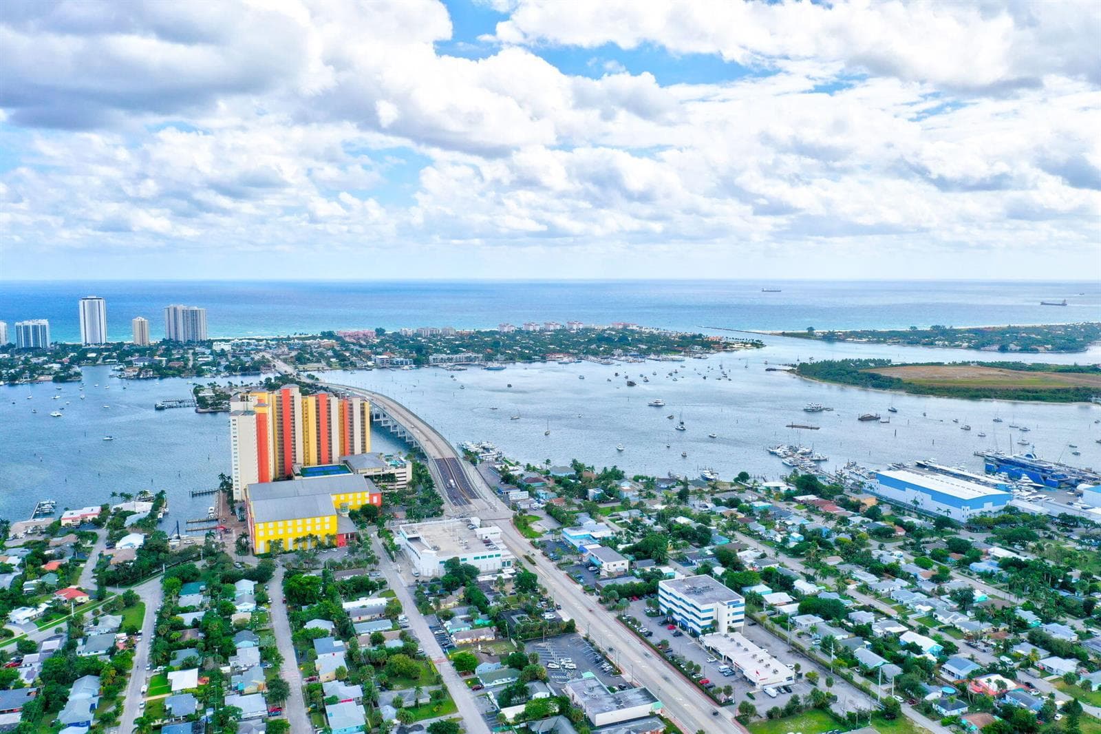 2640 Lake Shore Drive # 2608, Riviera Beach FL 33404 photo 5