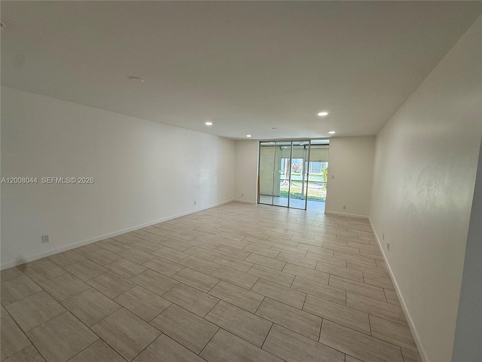 609 NE 14th Ave # 108, Hallandale Beach FL 33009 photo 5