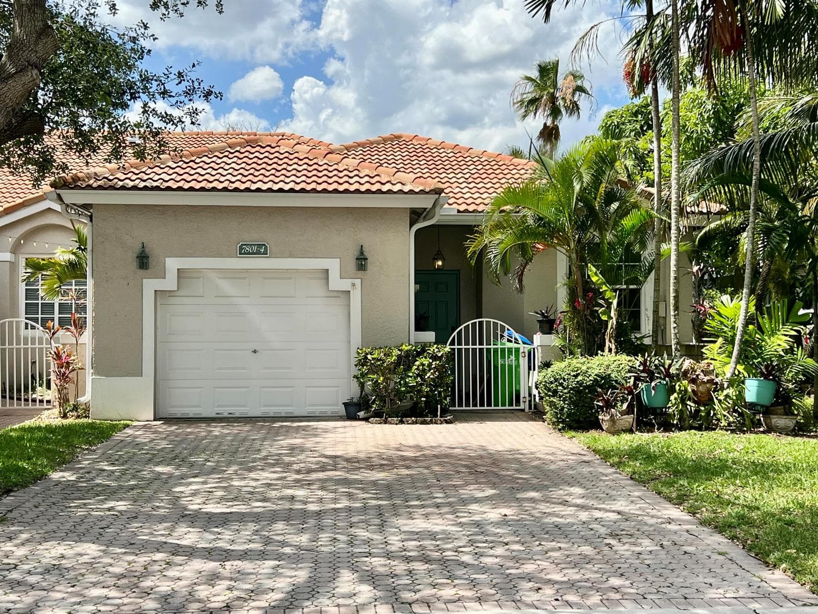 7801 S Aragon Boulevard # 4, Sunrise FL 33322