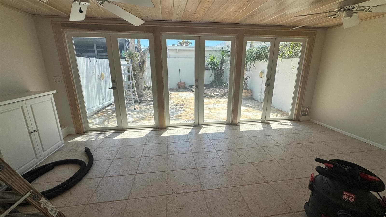 2704 Cardinal Drive, Vero Beach FL 32963 photo 4