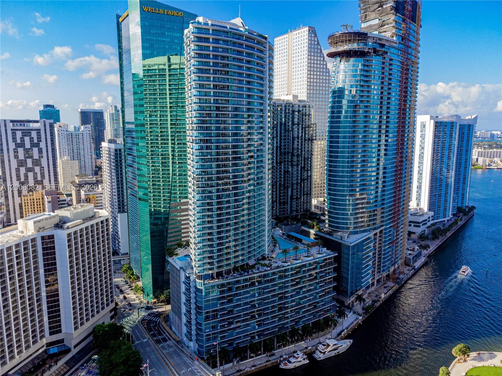 200 Biscayne Boulevard Way # 5001, Miami FL 33131 photo 2