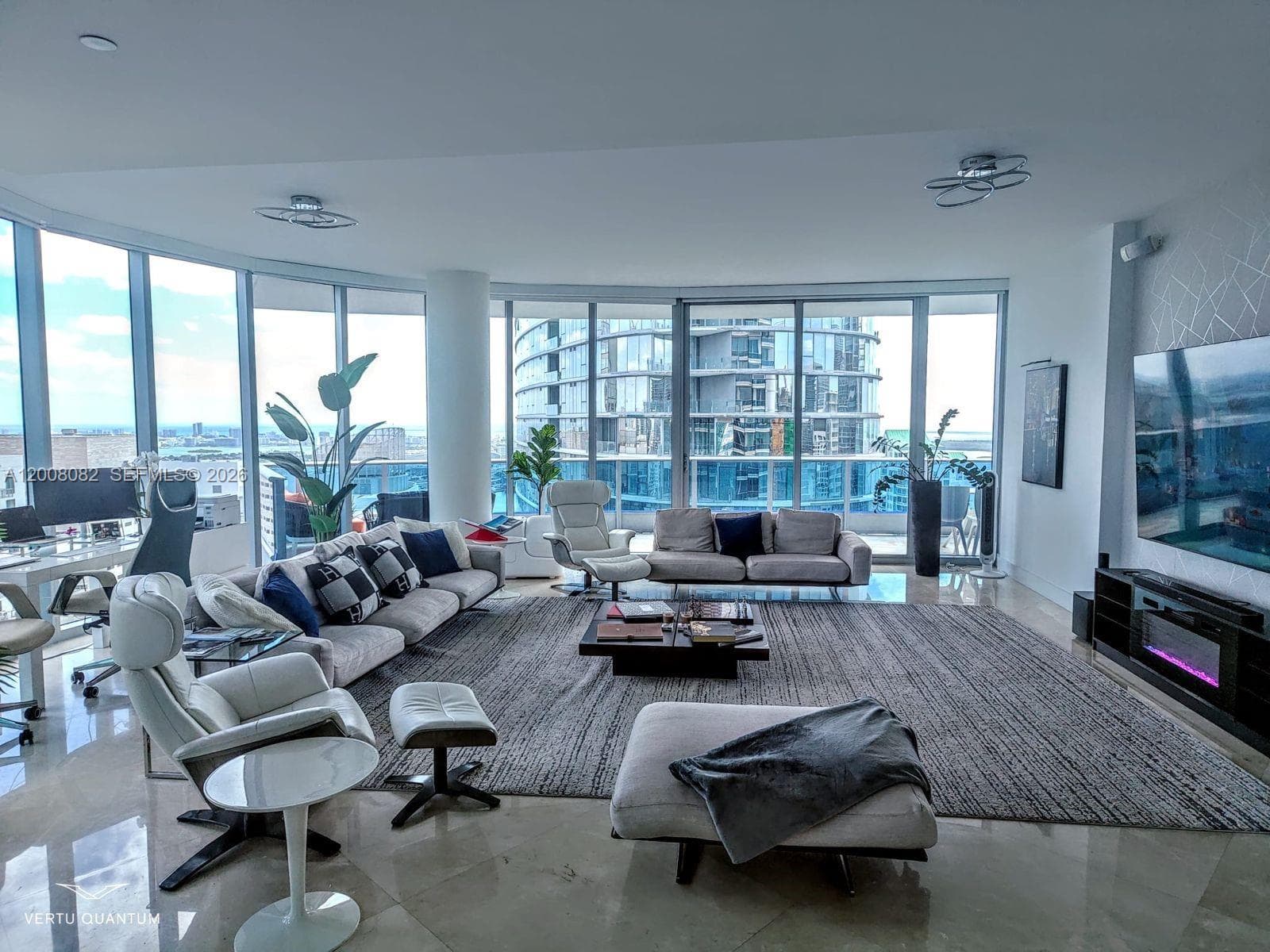 200 Biscayne Boulevard Way # 5001, Miami FL 33131 photo 4