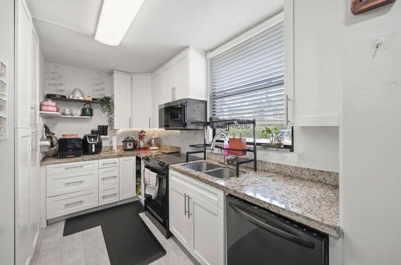 8421 Forest Hills Drive # 104, Coral Springs FL 33065 photo 2