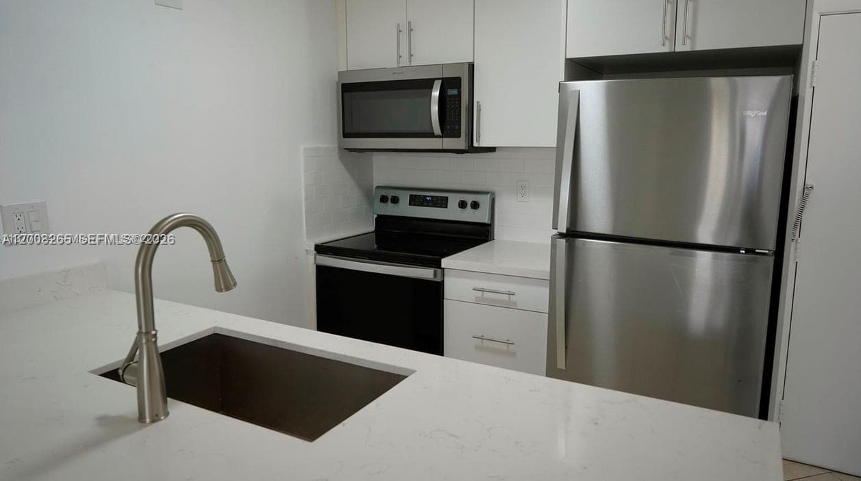 2771 Riverside Dr # 405-A, Coral Springs FL 33065 photo 4