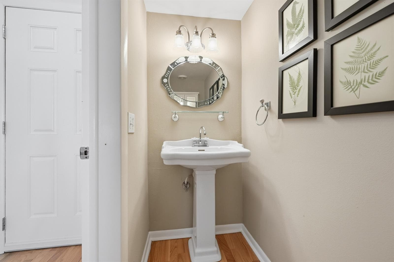 670 Tennis Club Drive # 303, Fort Lauderdale FL 33311 photo 4