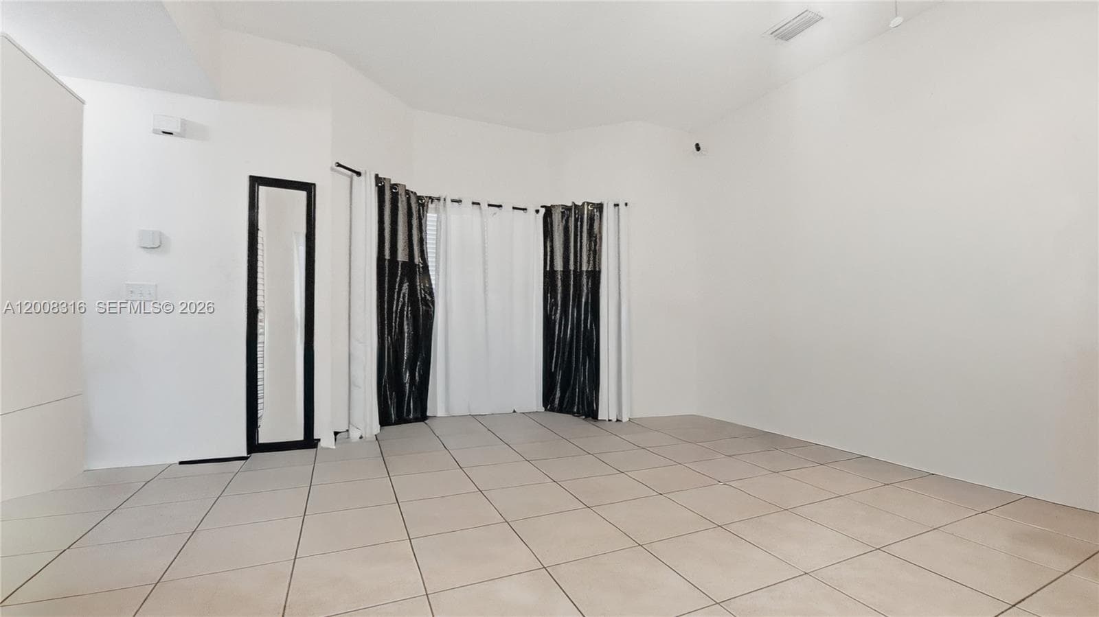 1978 SE 23rd Ter, Homestead FL 33035 photo 4