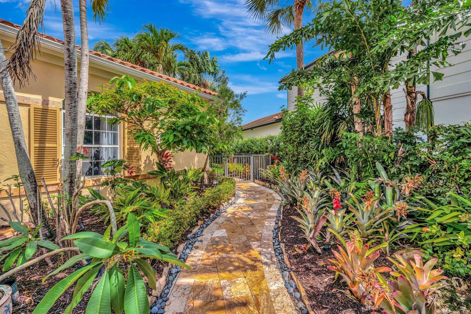 186 Golf Village Boulevard, Jupiter FL 33458 photo 4