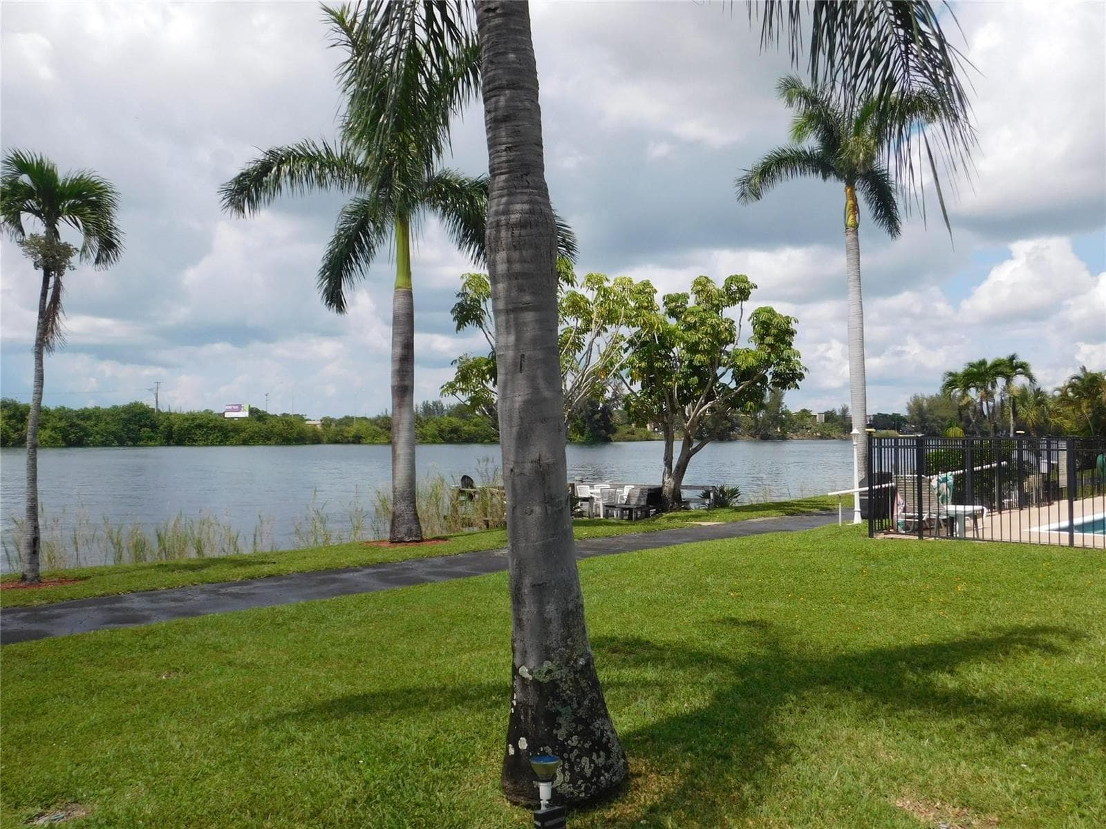 960 Crystal Lake Drive # 201, Deerfield Beach FL 33064 photo 3