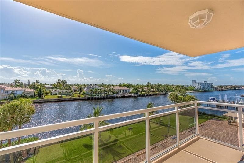 1160 Hillsboro Mile # 305, Hillsboro Beach FL 33062 photo 2