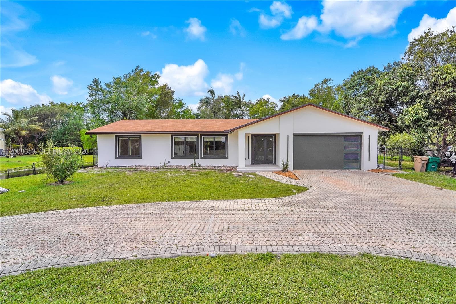 4700 SW 110th Ave, Davie FL 33328 photo 2
