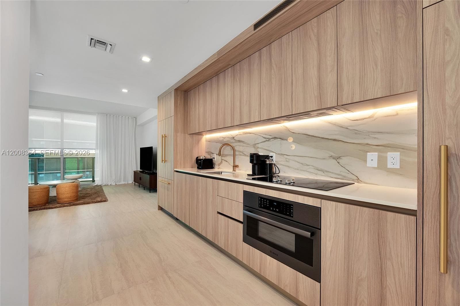 77 SE 5 # 1906, Miami, FL 33131-2507 photo 2
