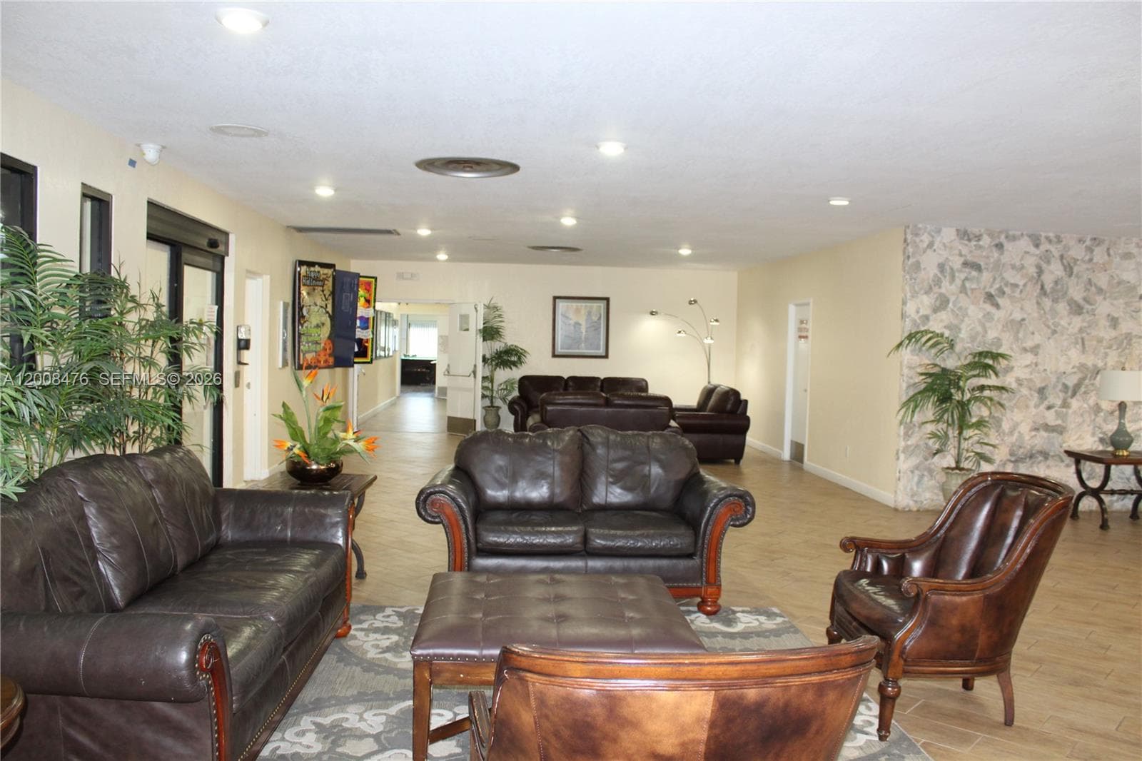 9480 Sunrise Lakes Blvd # 204, Sunrise FL 33322 photo 3
