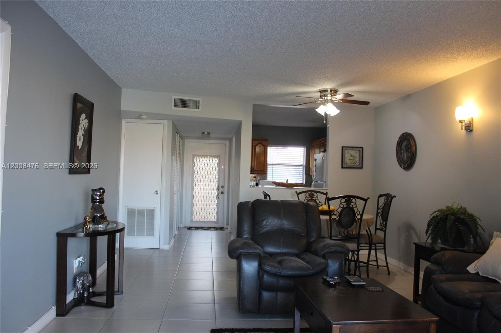 9480 Sunrise Lakes Blvd # 204, Sunrise FL 33322 photo 4
