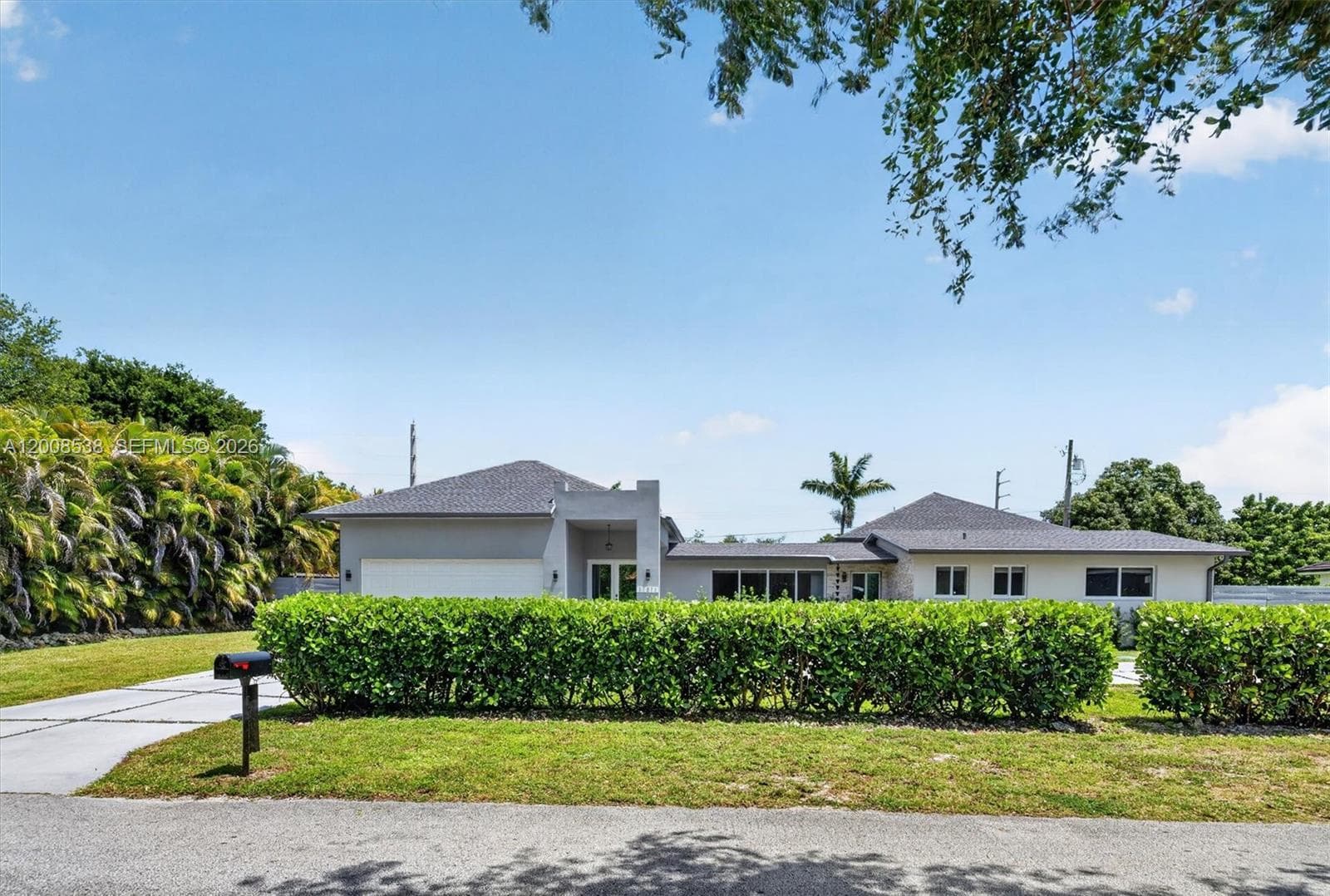 11811 SW 82nd Rd, Miami, FL 33156 photo 2