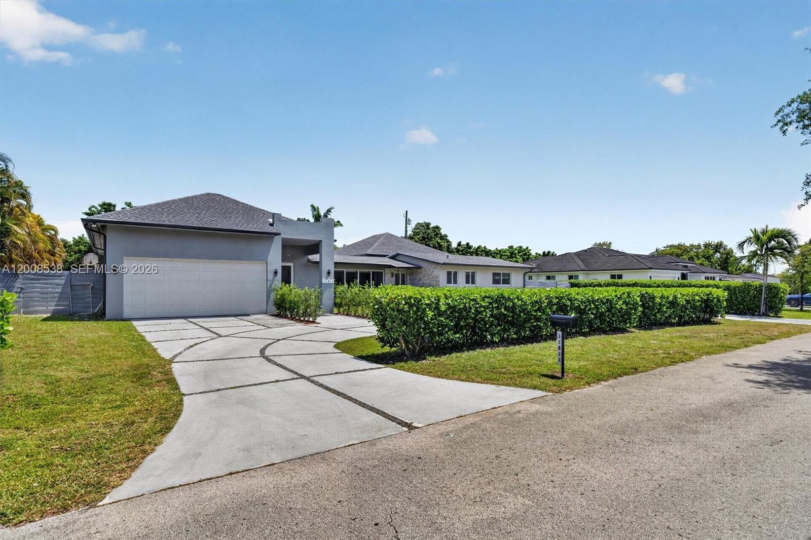 11811 SW 82nd Rd, Miami, FL 33156 photo 3
