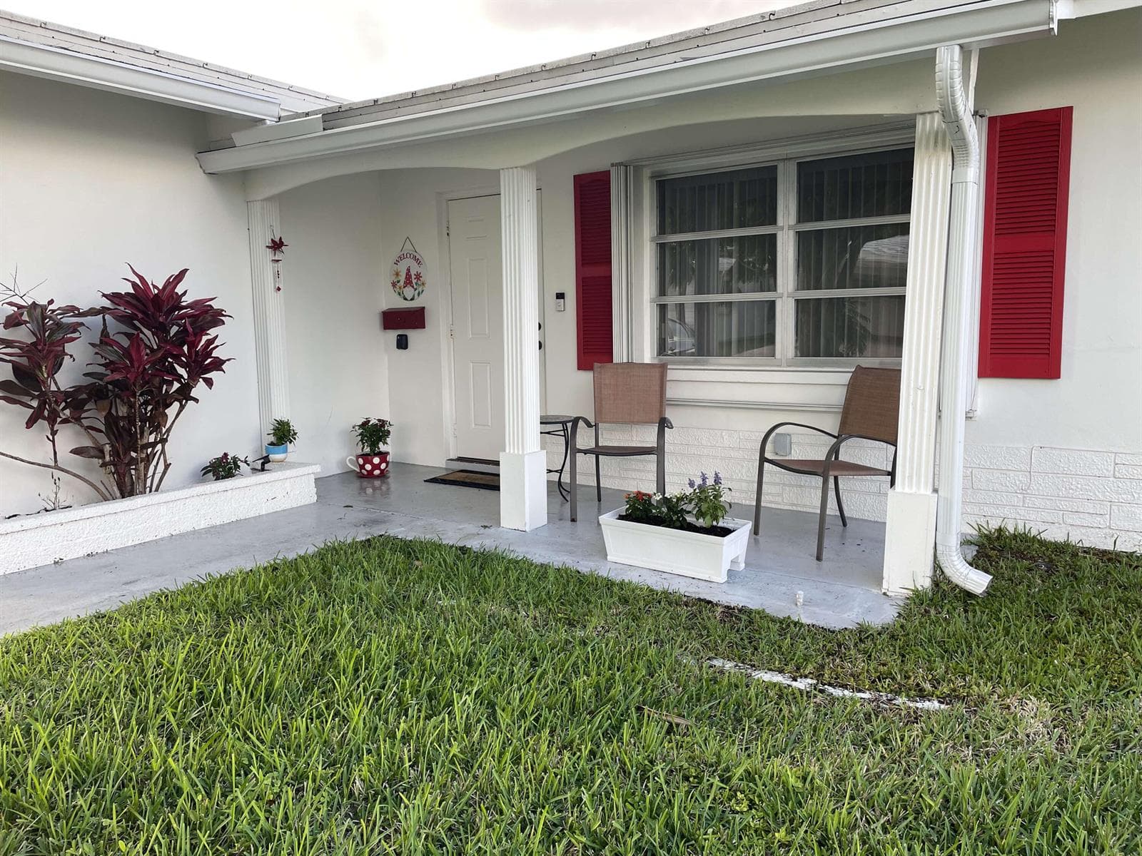 6703 NW 73rd Street, Tamarac FL 33321 photo 2