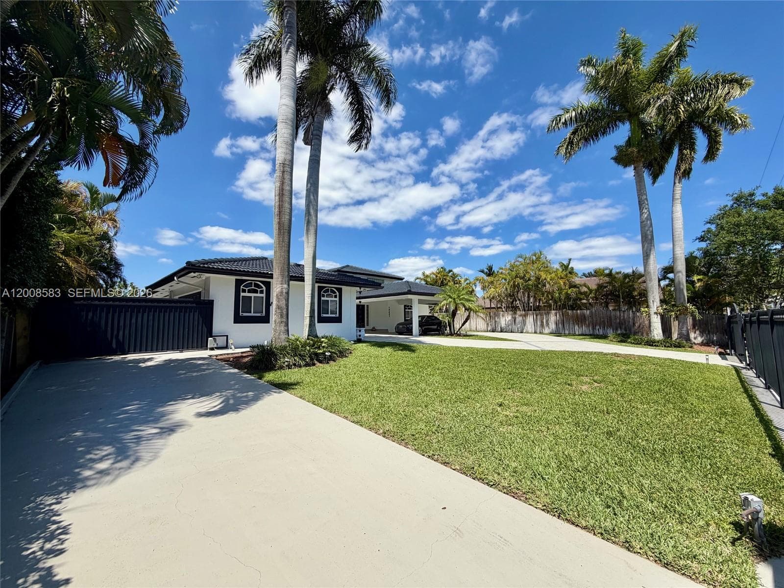 13431 SW 32nd St, Miami FL 33175 photo 2