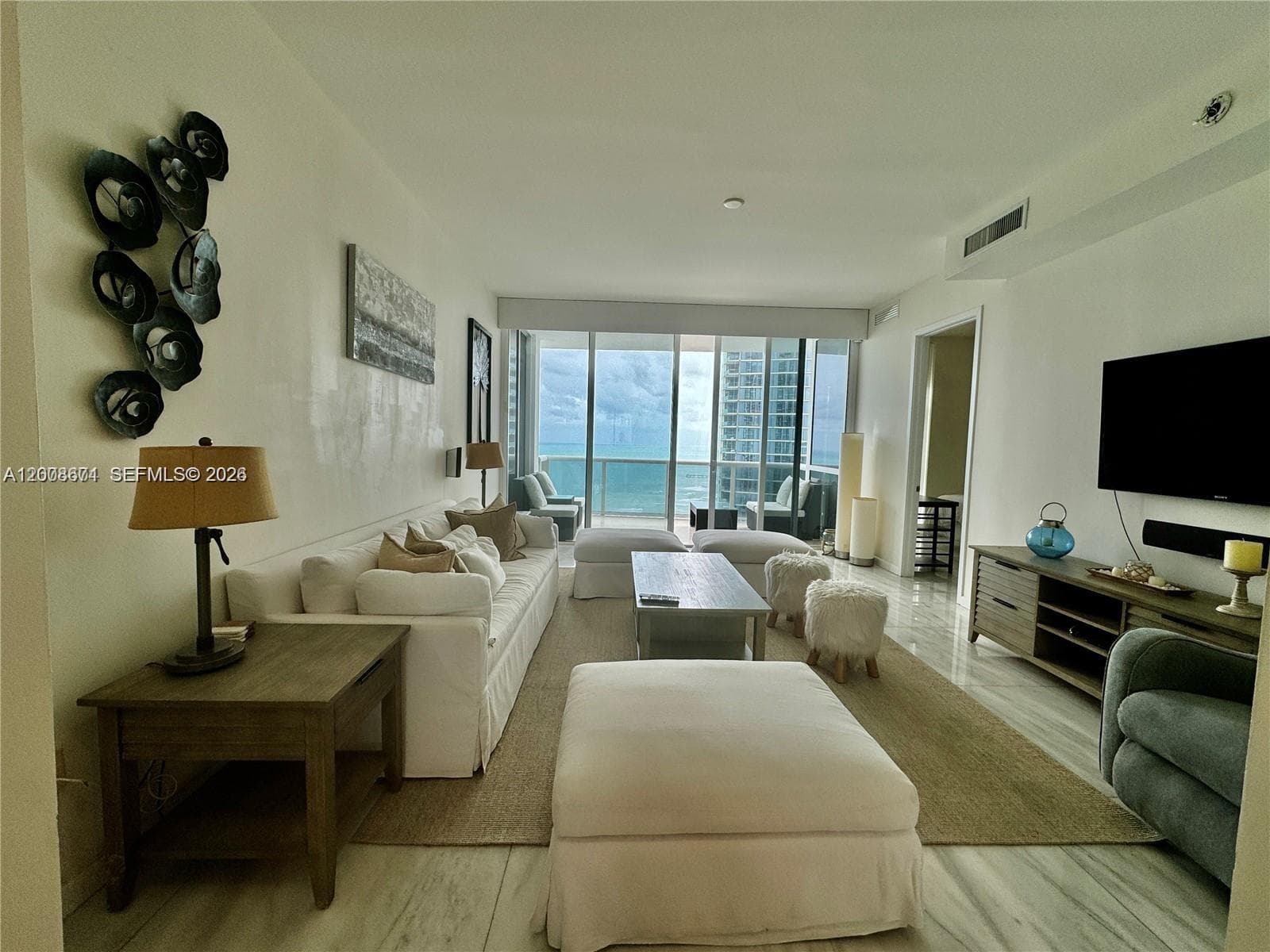 18101 Collins Ave # 4302, Sunny Isles Beach, FL 33160 photo 3