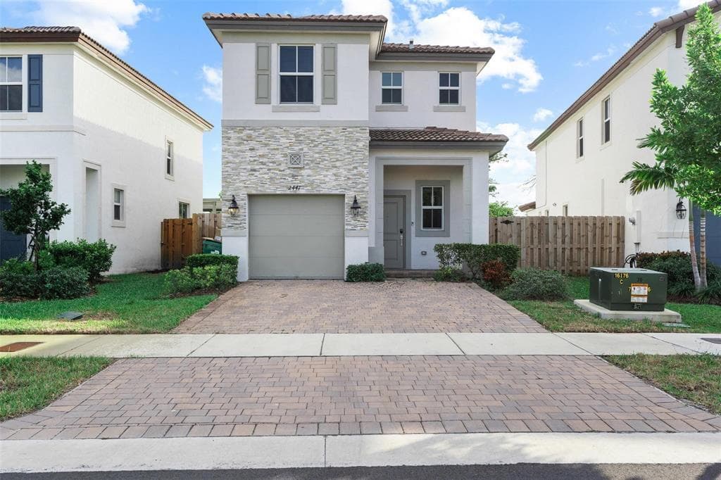 2441 NW 131st Circle # 2441, Miami FL 33167 photo 2