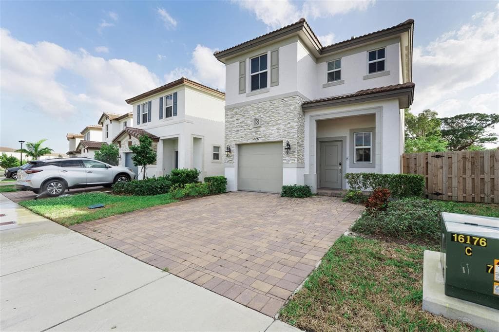 2441 NW 131st Circle # 2441, Miami FL 33167 photo 3