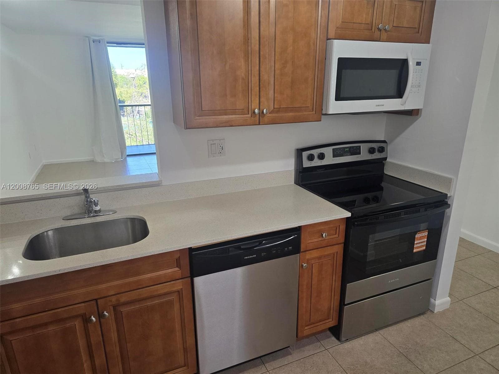 8045 SW 107th Ave # 323, Miami, FL 33173 photo 5