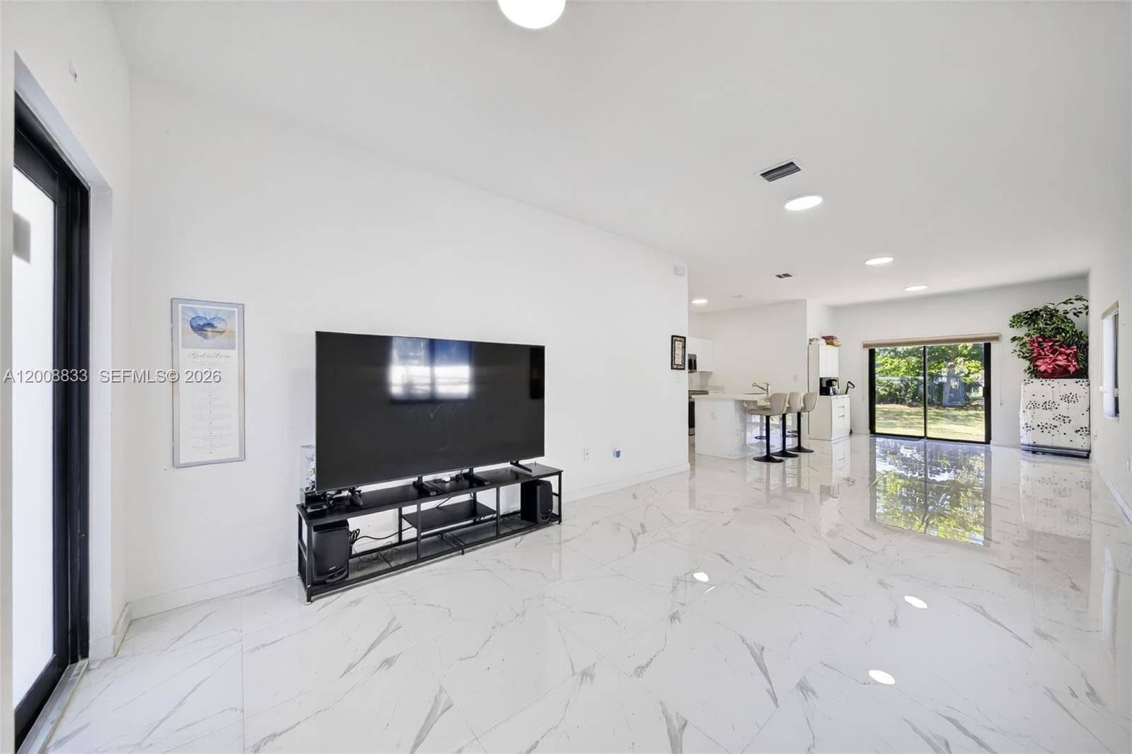 1864 NW 84th St, Miami FL 33147 photo 4