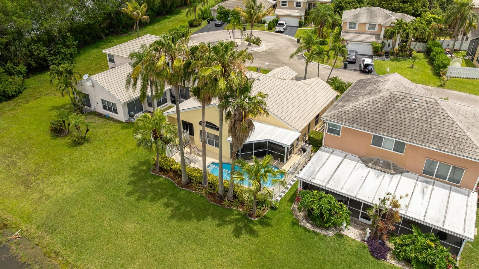 5535 NW 54th Circle, Coconut Creek FL 33073 photo 2