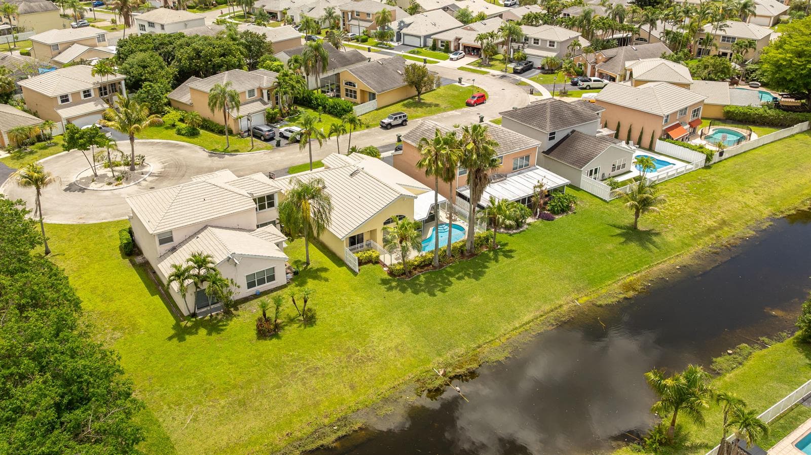 5535 NW 54th Circle, Coconut Creek FL 33073 photo 3