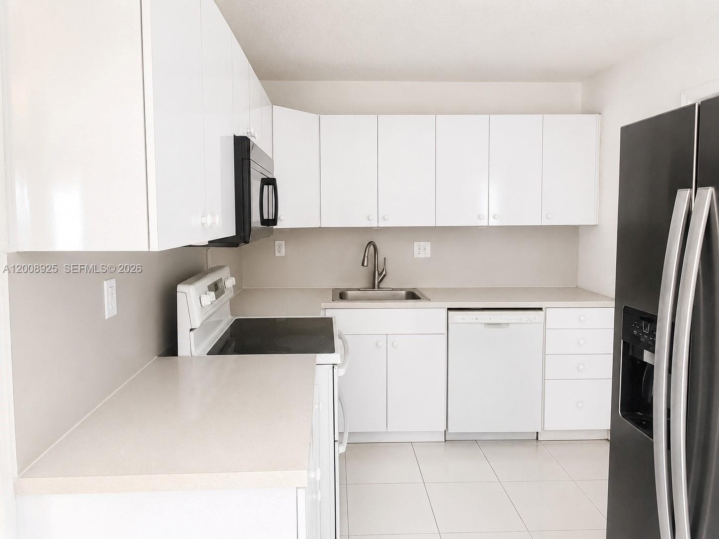 8210 SW 7th St, North Lauderdale FL 33068 photo 2