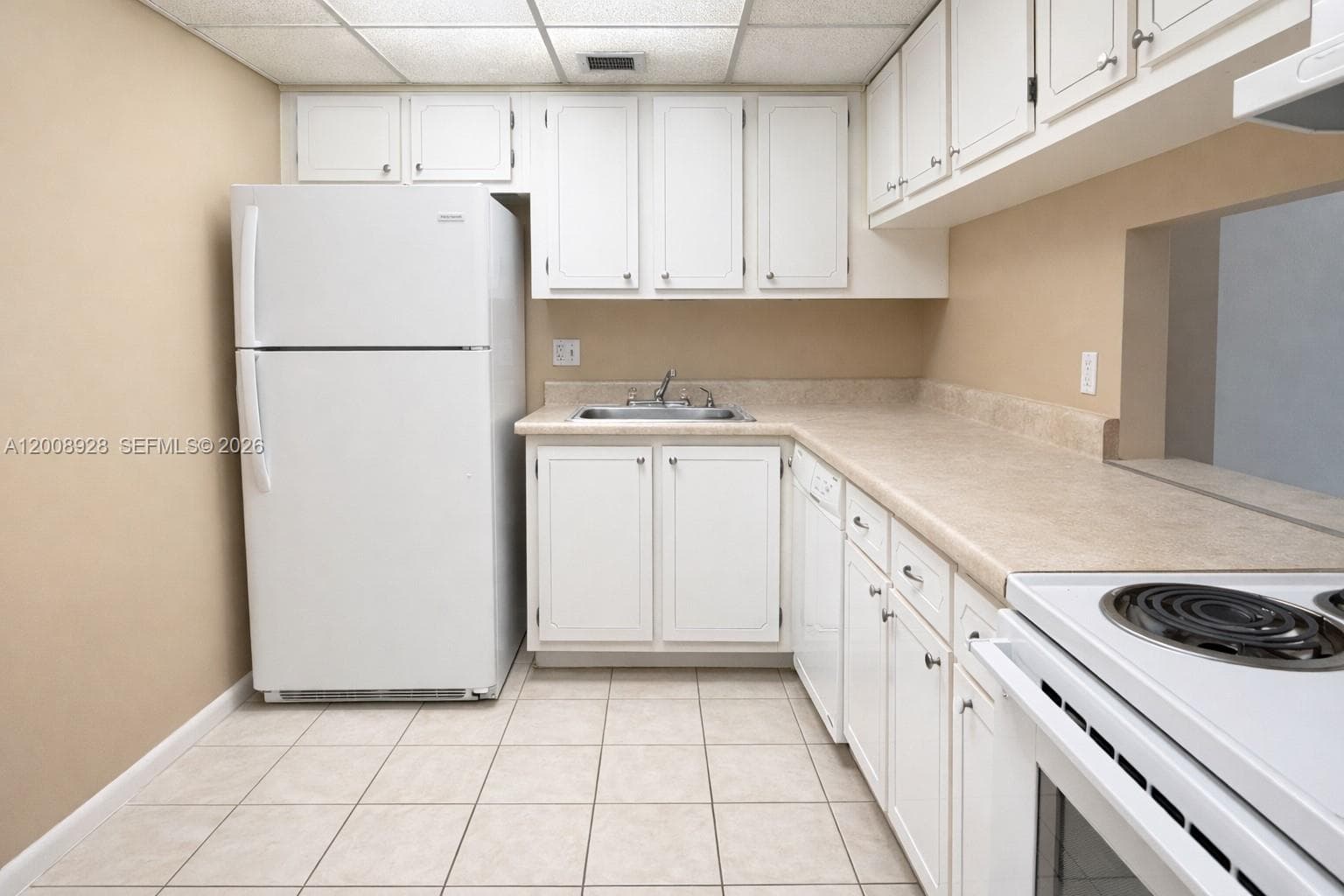 470 Executive Center Dr # 2D, West Palm Beach FL 33401 photo 3
