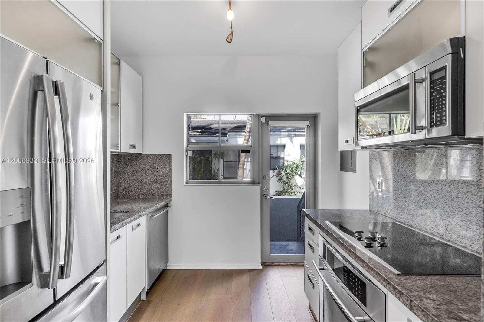 1600 Michigan Ave # 2, Miami Beach FL 33139 photo 5