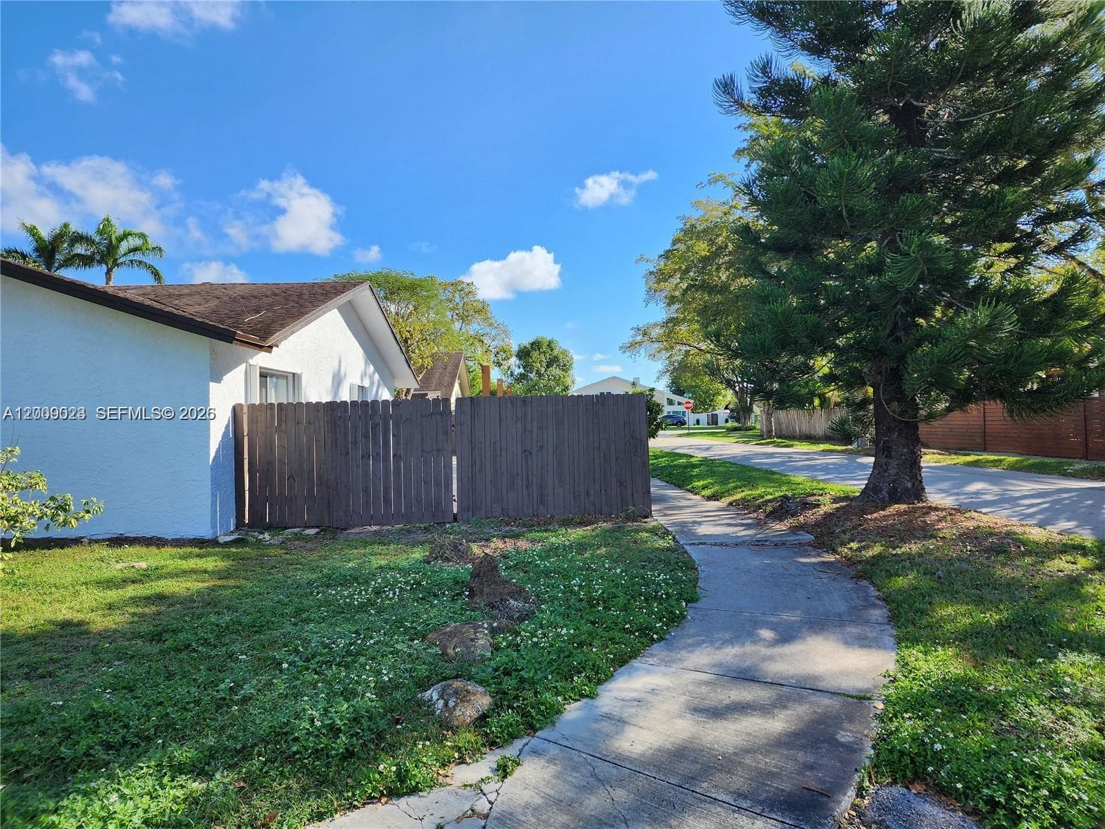 9825 SW 132nd Ct, Miami FL 33186 photo 2
