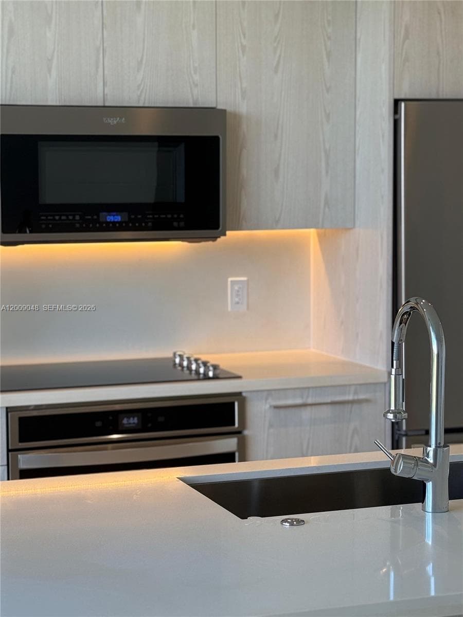 2000 Metropica Way # 901, Sunrise FL 33323 photo 4