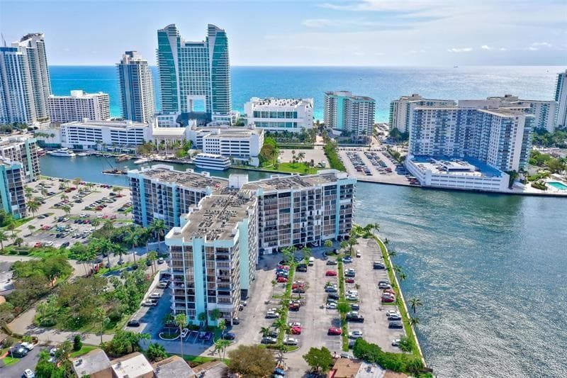 200 Leslie Drive # 626, Hallandale Beach FL 33009 photo 2