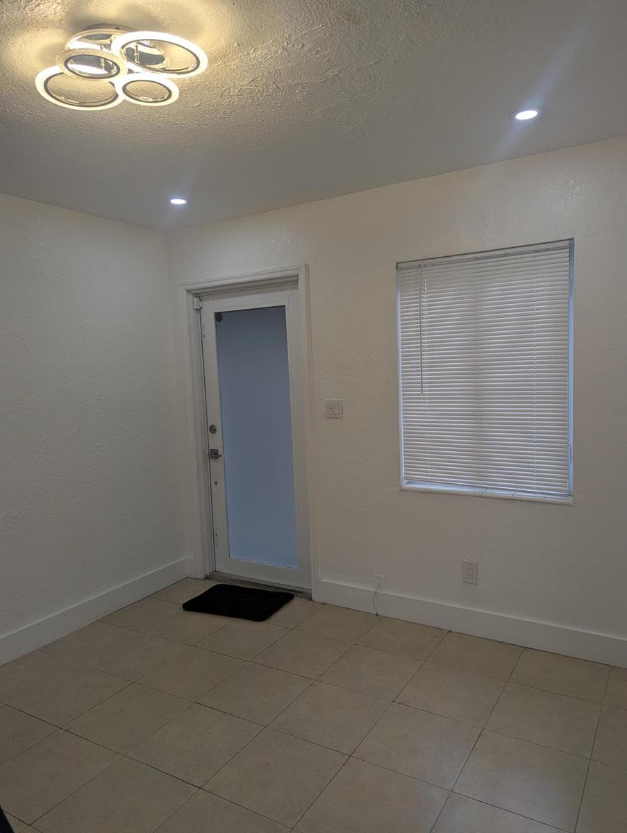 2209 NW 6th Street # 1, Fort Lauderdale FL 33311 photo 3
