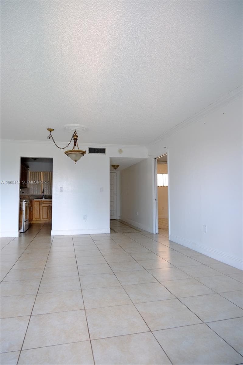 650 NE 149th St # 505F, Miami FL 33161 photo 3