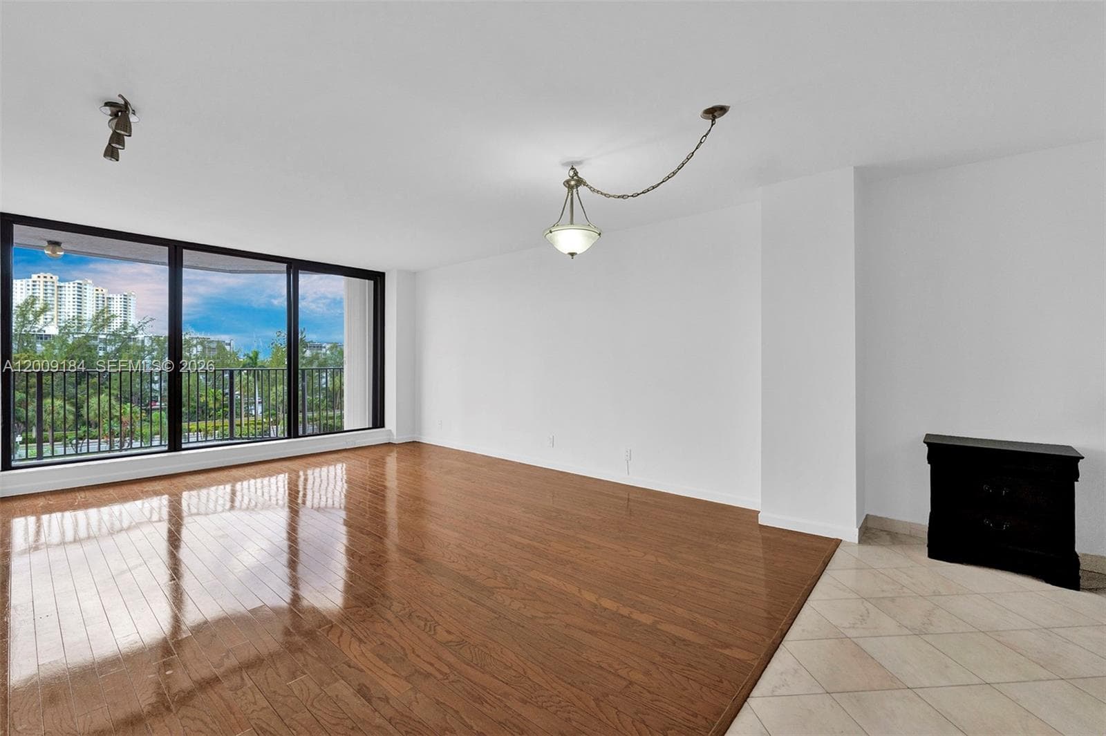 300 Three Islands Blvd # 305, Hallandale Beach FL 33009 photo 4
