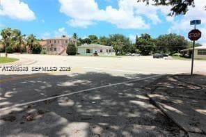 190 NE 90th St # 2, El Portal FL 33138 photo 3