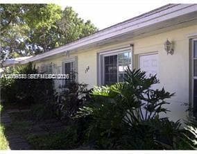 190 NE 90th St # 2, El Portal FL 33138 photo 5