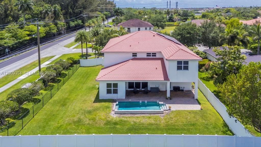 7601 CAVALIA Dr, Davie FL 33328 photo 3